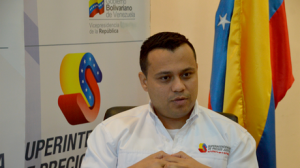 Conatel evalúa reforma de ley para regular uso de las redes sociales