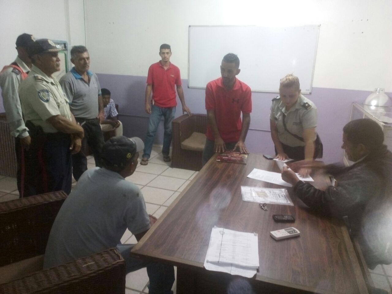 Violación de las rutas de bus urbano genero riña entre buseteros