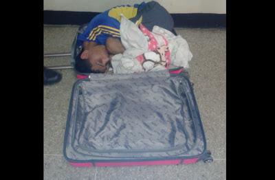 Intento sacar a su pareja en una maleta de Puente Ayala