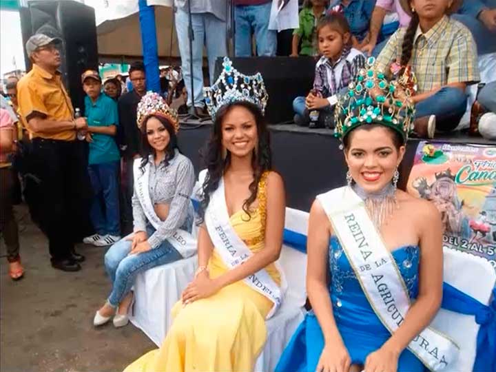 Desfile inaugural Feria Candelaria – Foto galeria