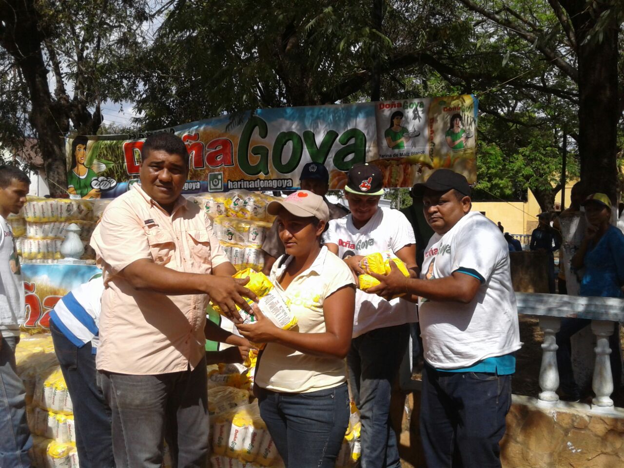 PNB realizó jornada social y humanitaria en la población de Espino