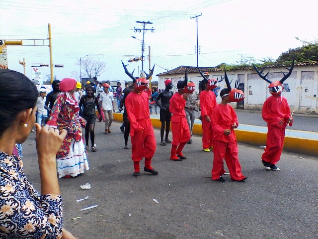 En La Pascua iniciaron la celebración de los carnavales 2017