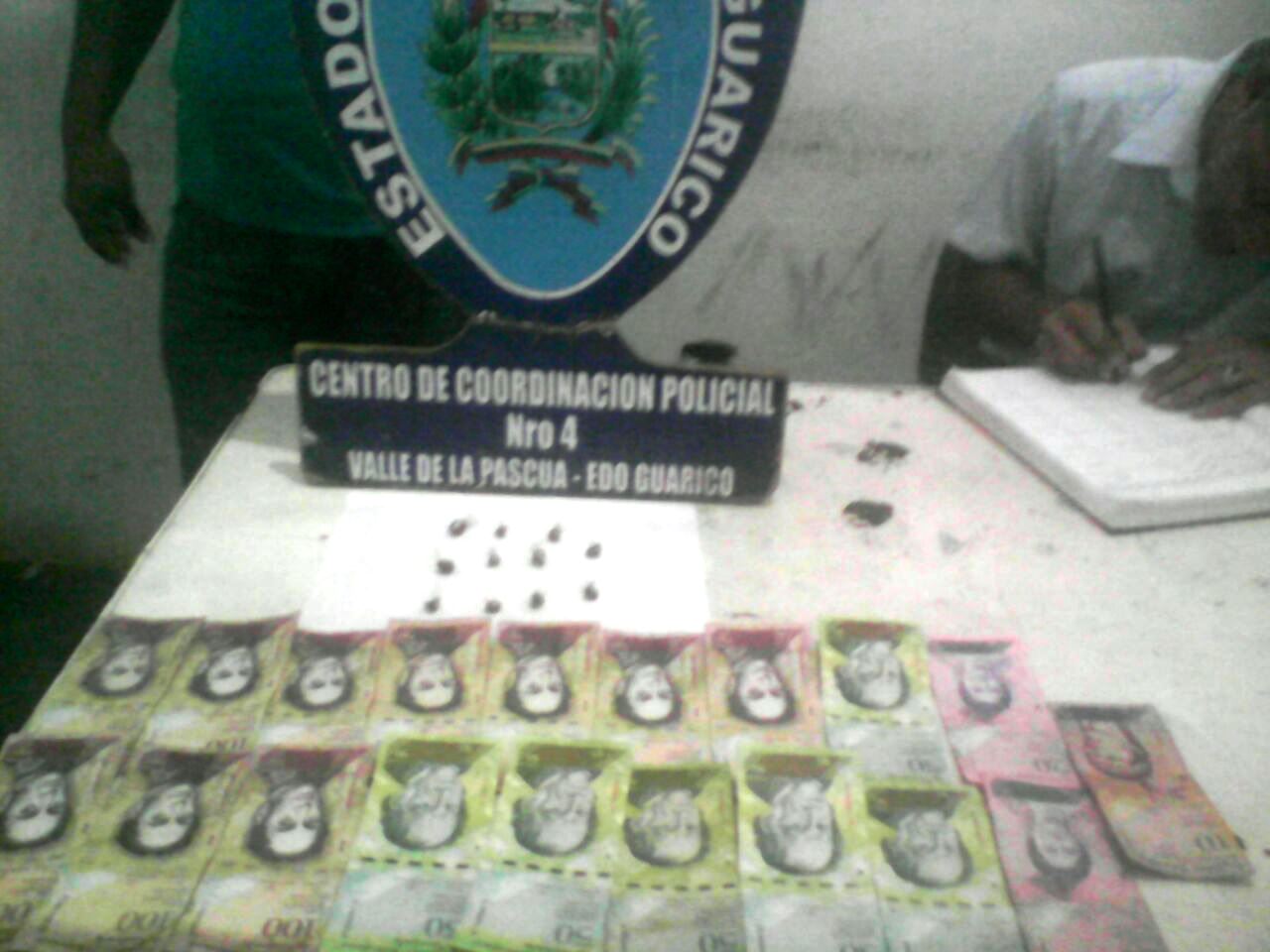 Capturados dos sujeto con droga en 12 de octubre