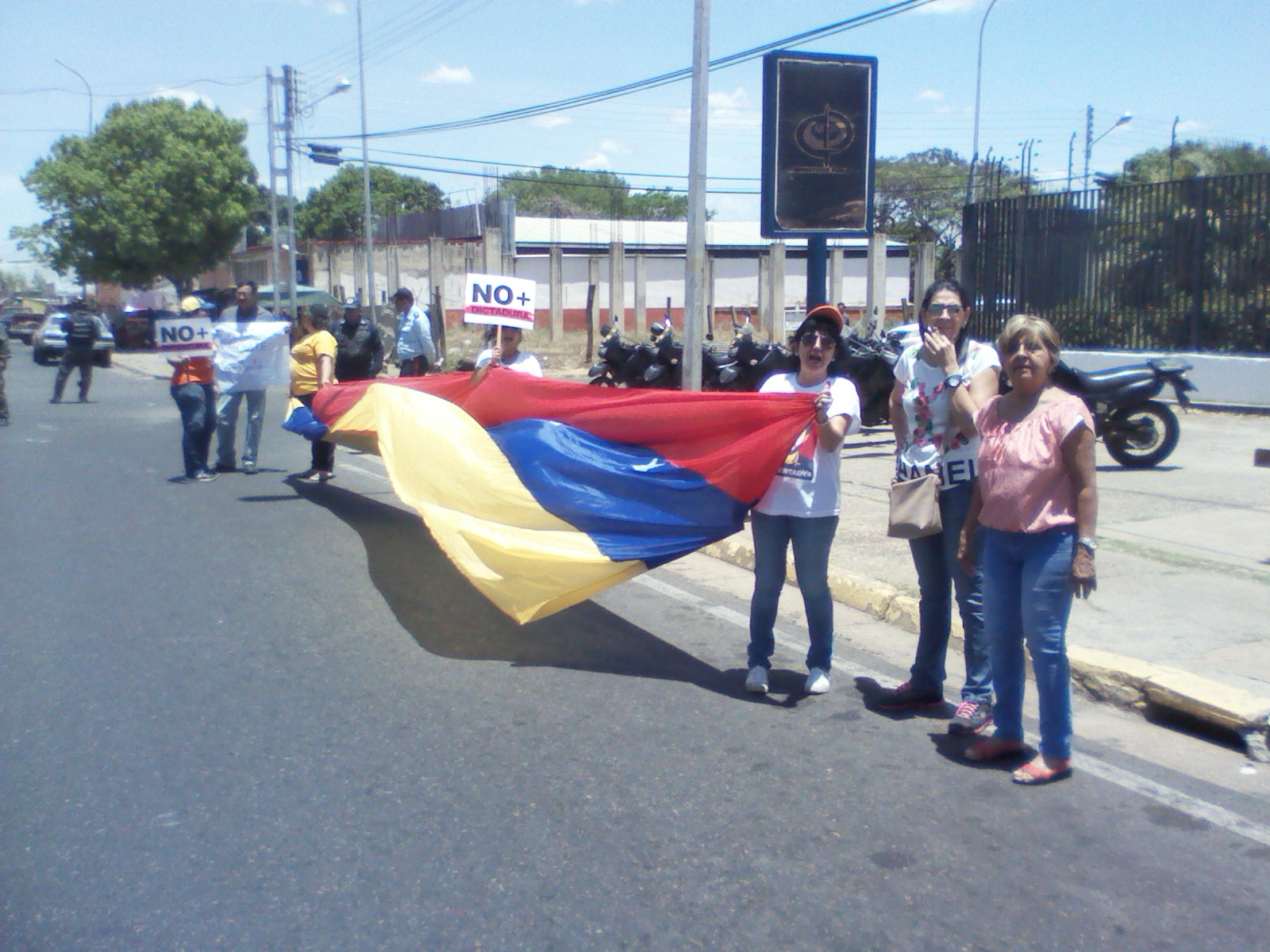 En La Pascua protestaron ante sentencia del Tribunal Supremo de Justicia