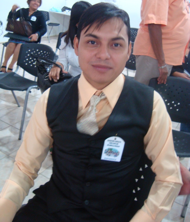 A la memoria de  Jhon Fernández