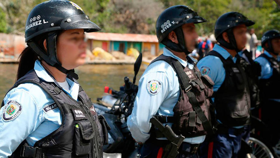 En Aragua los policías se sumaron a la manifestación opositora