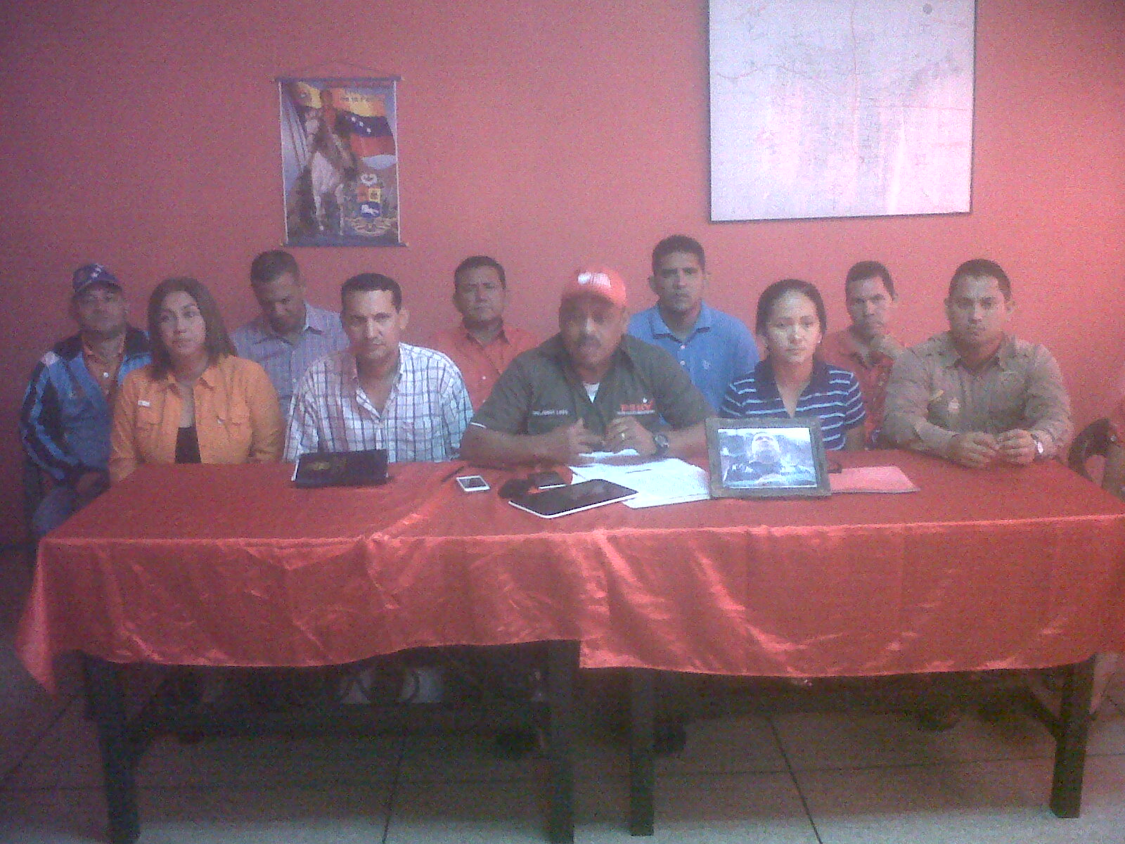 [:es]PSUV INFANTE «Pedro Loreto, Yovanni Salazar y Rummi Olivo quieren instalar puntos de guarimba en Infante»[:]