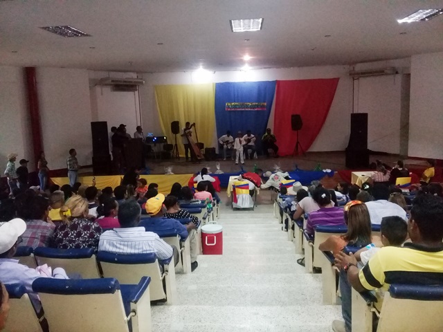 [:es]Realizada primera edición del festival «Panojeritos» en Valle de la Pascua[:]