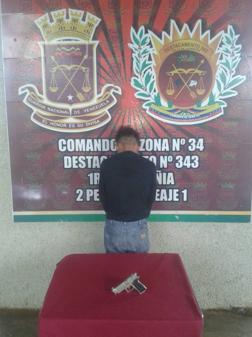 [:es]Aprehendido portando facsímil en La Pascua[:]