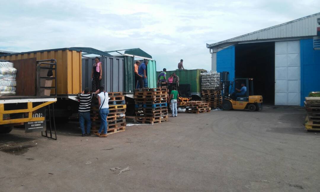 [:es]Más de 57 toneladas de alimentos distribuidas en Guárico para las familias de Ortiz y Camaguán[:]