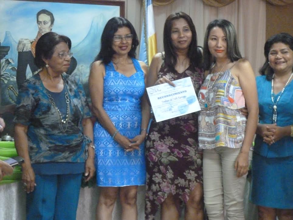 [:es]Camara Municipal de Infante conmemoro el Día de la Enfermera[:]