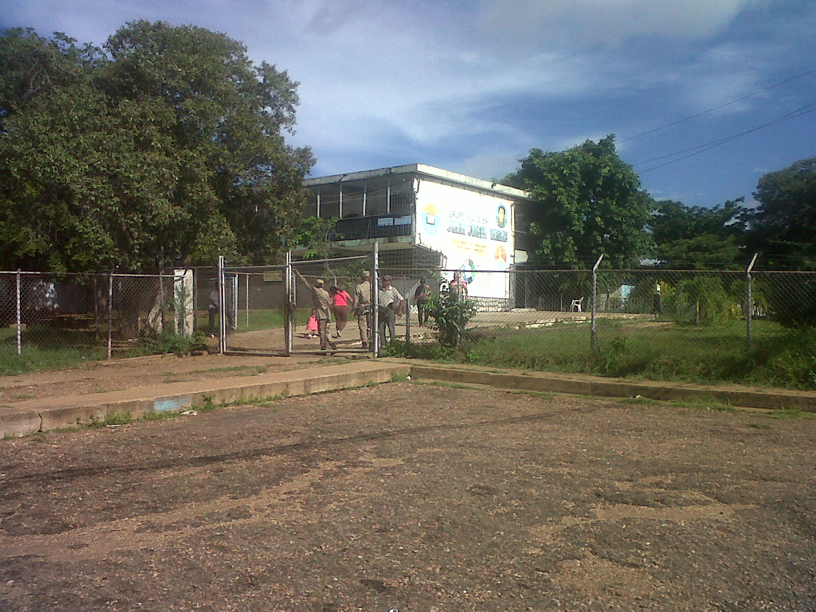 [:es]Con poca afluencia Vallepascuenses participaron en el proceso comicial de la ANC[:]