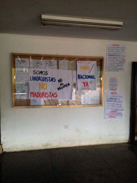 [:es] Universitarios de La Pascua también rechazan la constituyente de Maduro[:]