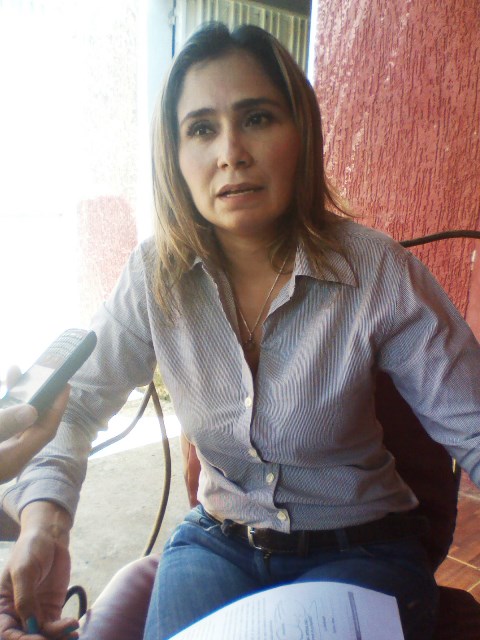 [:es]EXCLUSIVA. Abogado Yeni Díaz: «Mi destitución se debe a que no seguí una parcialidad política»[:]