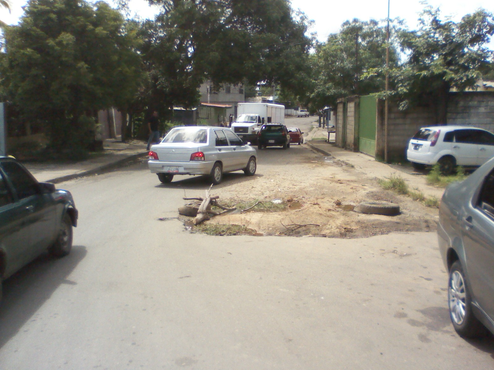 [:es]FOTO GALERÍA. Los Ilustres es otra calle de Valle de la Pascua convertida en «La Luna»[:]
