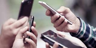 [:es]POR LAS NUBES. Movistar y Digitel aumentan sus tarifas [:]