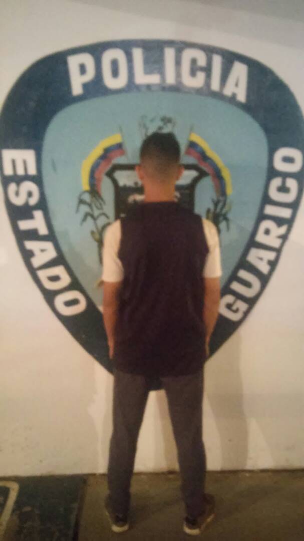 [:es]Tras las rejas por tener relaciones con niña de 12 años[:]