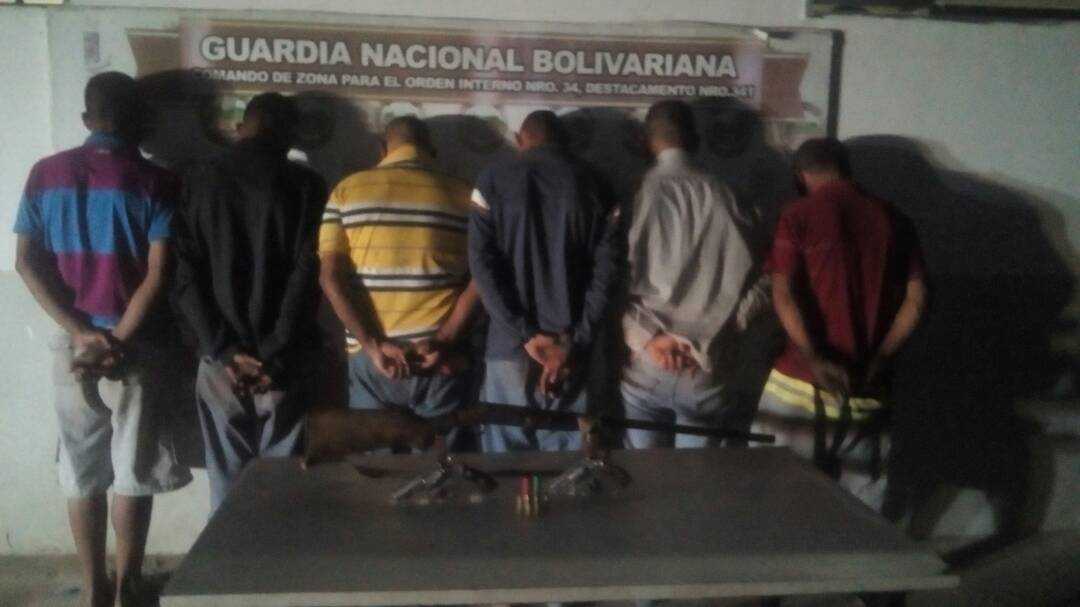 [:es]Desarticularon banda de piratas de carreteras[:]