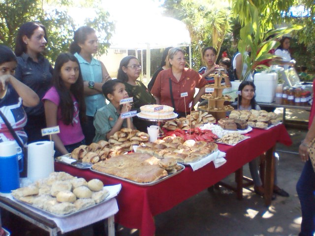 [:es]Inces Guárico celebro 58 años de fundada con una expo venta socio productiva[:]