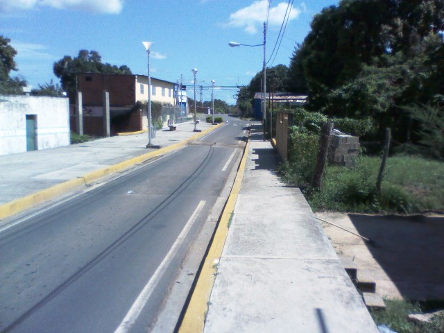 [:es]Bulevar Julian Moncado fue construido con las tuberías de aguas negras colapsadas[:]