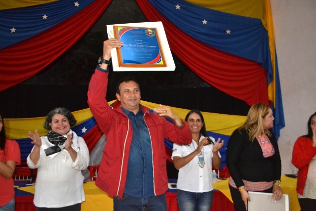 [:es]José Vásquez: En la IV república el pueblo estaba en la oscuridad  y hoy la educación es una prioridad [:]