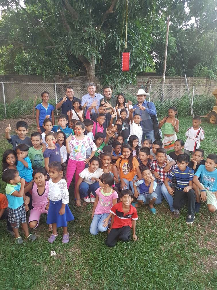 [:es]D343 brindó alegría y diversión a niños en situación de calle[:]