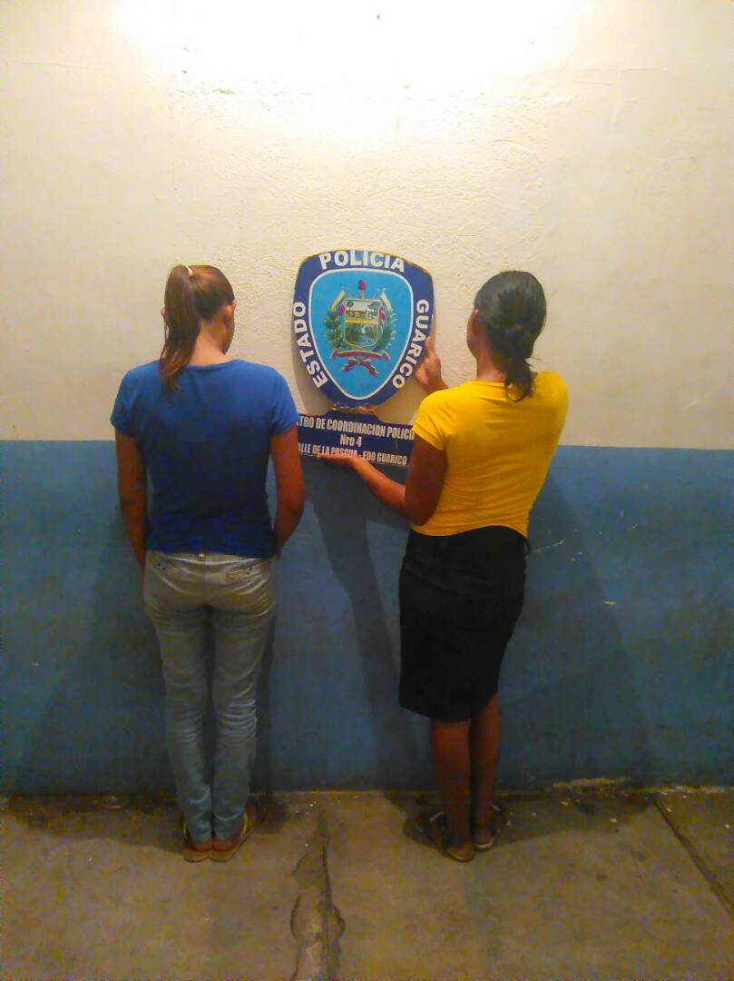 [:es]Presas por agredir a su hermana[:]