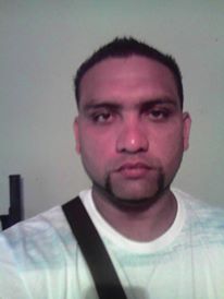 [:es]Motopistoleros lo mataron en la puerta de su casa[:]