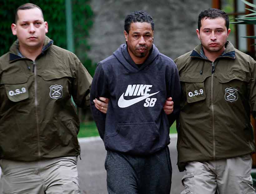 [:es]Dominicano violó y quemó a una Venezolana en Chile[:]