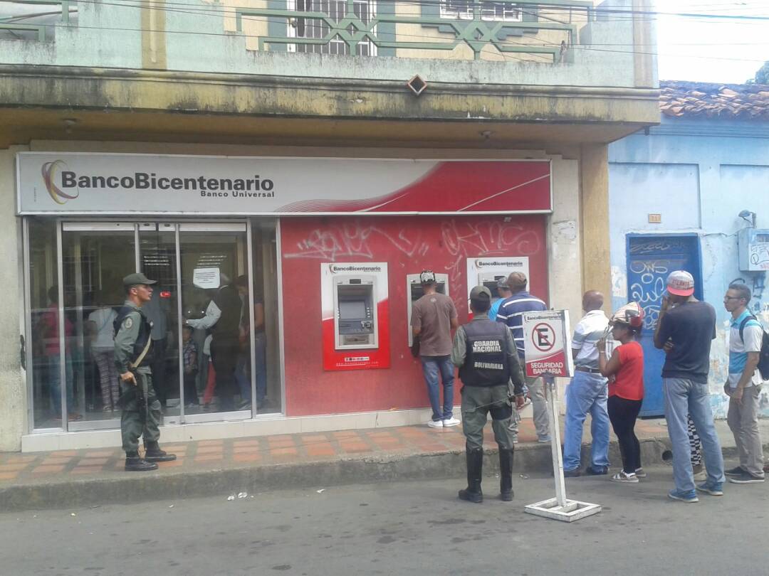 [:es]En el marco del plan Navidades Seguras y Paz 2017[:]