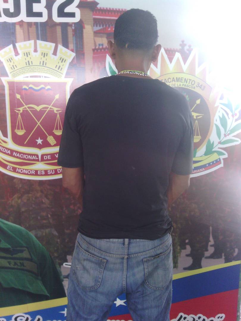 [:es]Operativo arrojó detenido y carro recuperado en La Pascua[:]