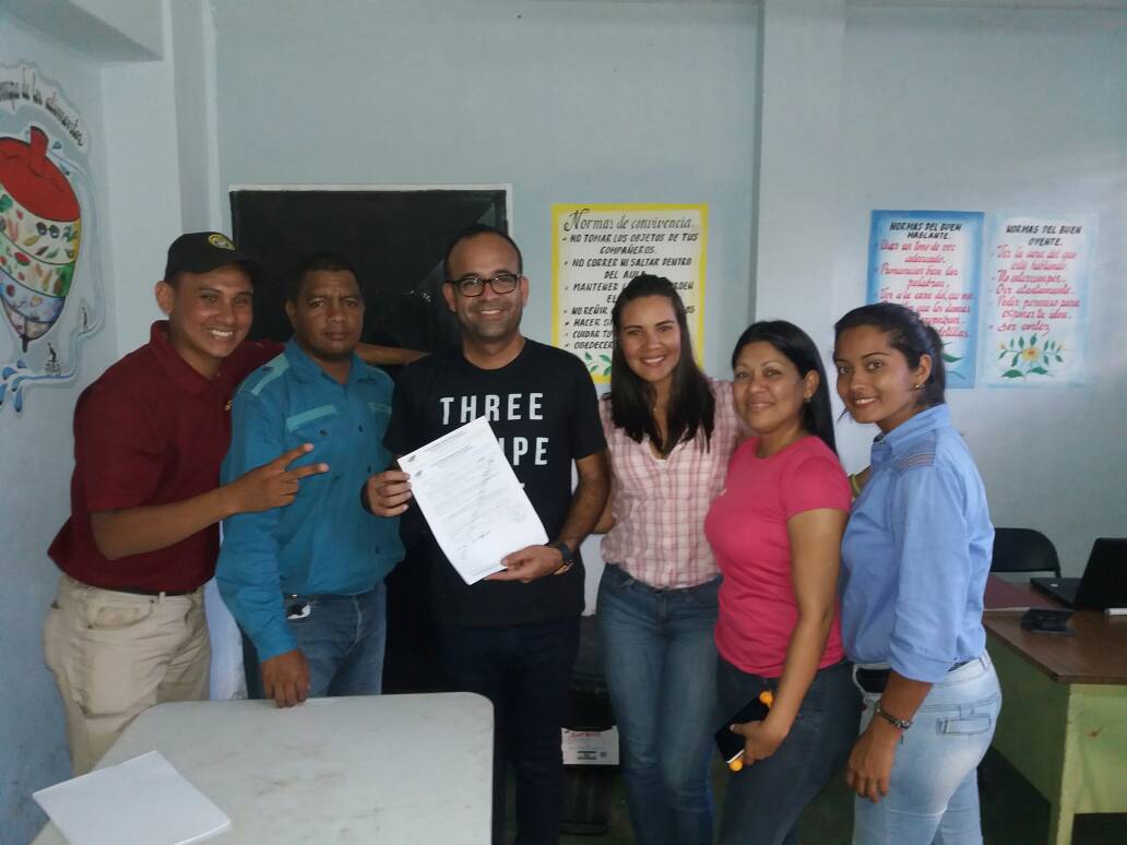 [:es]Pablo Alvarado inscribió candidatura ante el CNE[:]