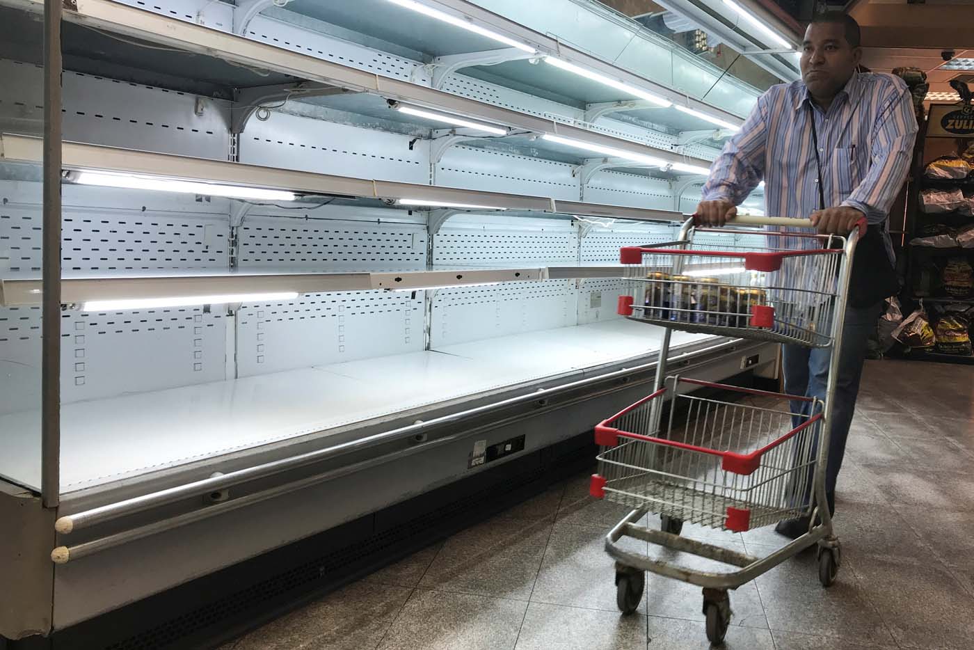 [:es]GALERIA. Así se encuentra los anaqueles de los supermercados venezolanos[:]