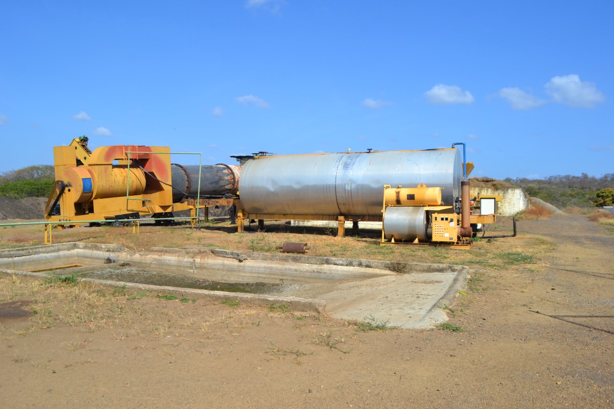 [:es]Gobernación activara planta de Asfalto para recuperar carreteras en Guárico[:]