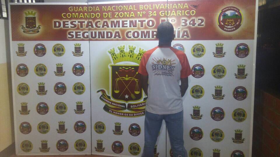 [:es]Tras las rejas por presentar cédula de fallecido[:]