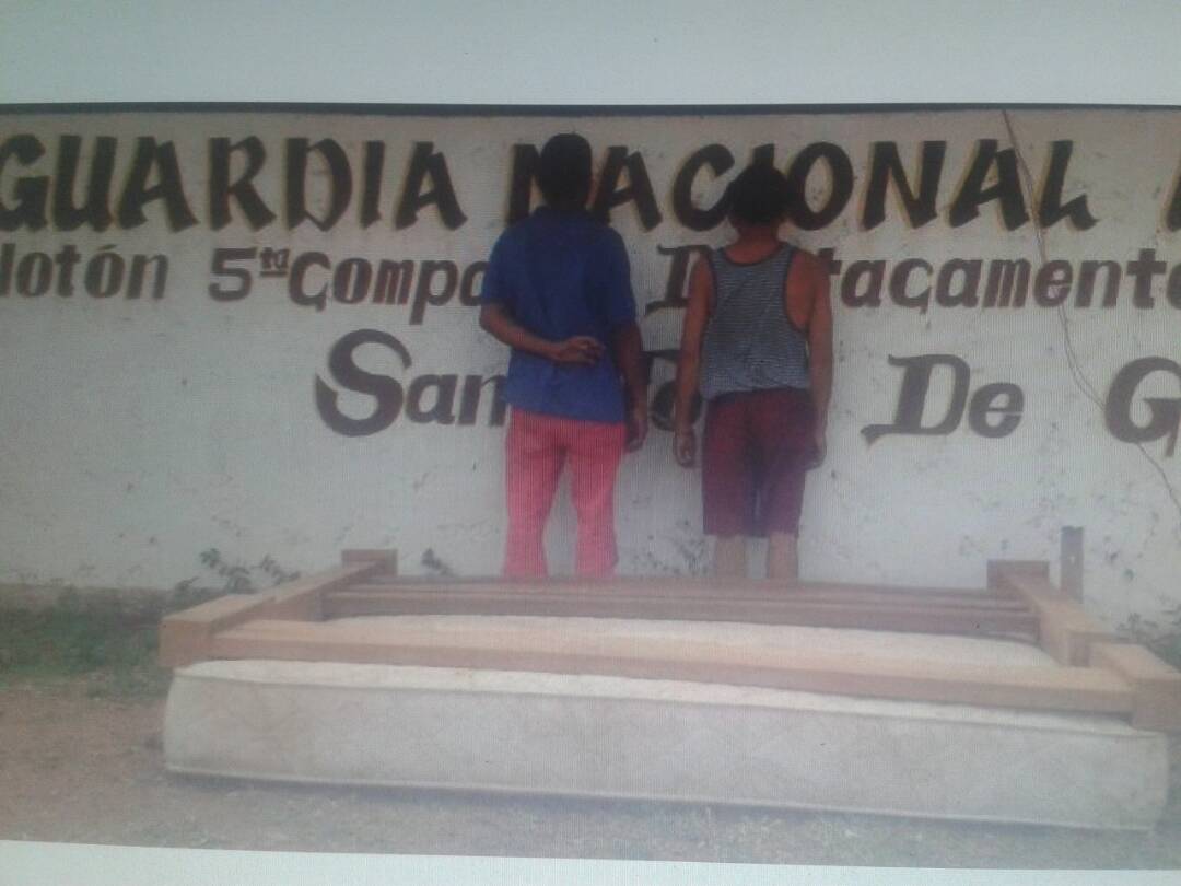 [:es]Ladrones de finca fueron puesto tras las rejas[:]