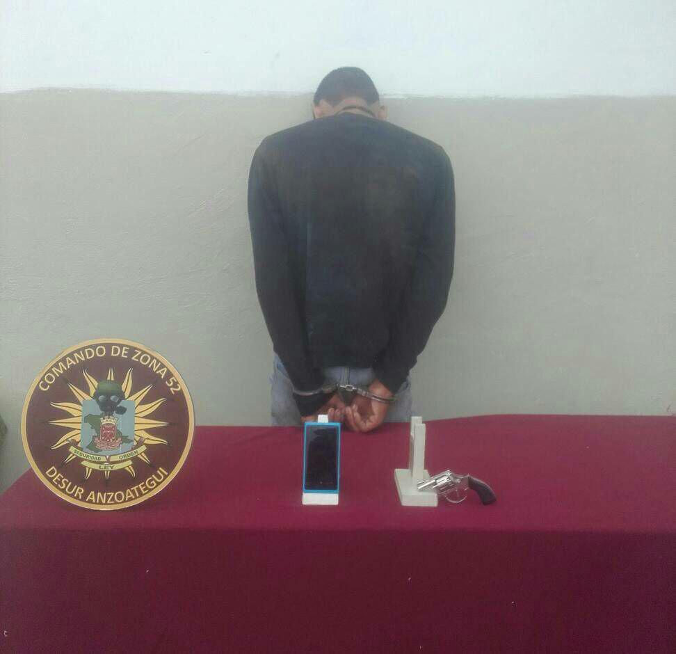 [:es]GNB frustra robo a mano armada en Barcelona[:]