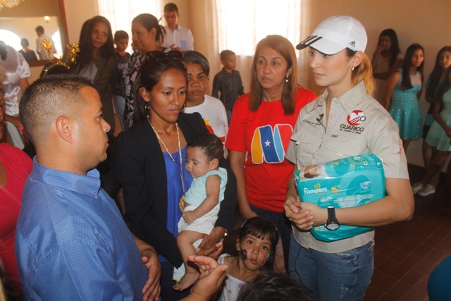 [:es]Entregan importante donativo a la Casa Hogar El Alfarero[:]