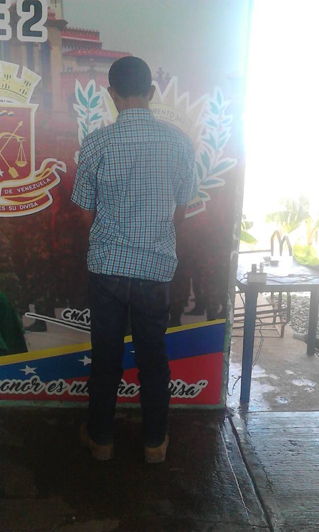 [:es]Arrestaron a solicitado por robo de vehículo[:]