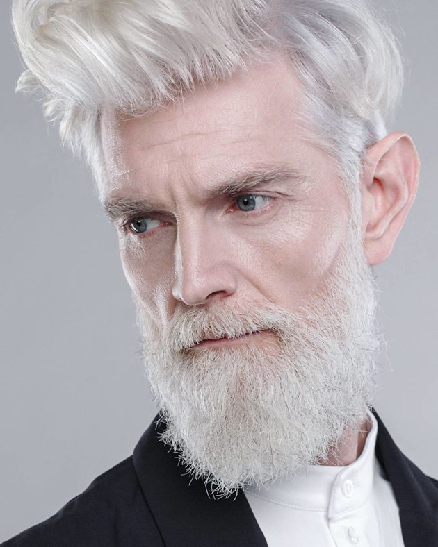 [:es]Modelos mayores de 45 años, son contratados por agencia de modelaje rusa[:]