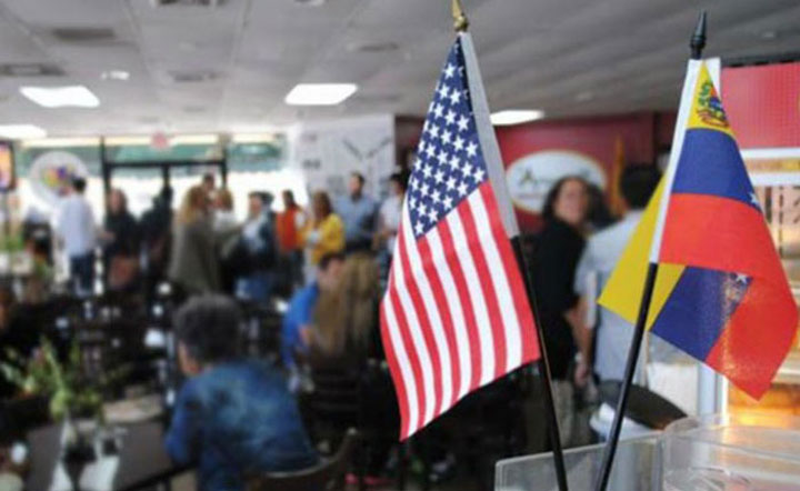 [:es]Venezolanos en el extranjero pidieron a EE UU una intervención militar[:]