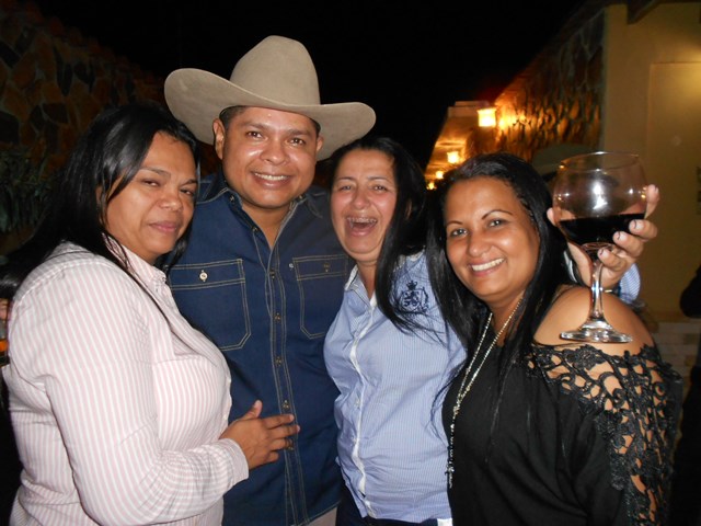 [:es]LA COCTELERA DE FREDDY. El mejor reencuentro llanero de la temporada[:]