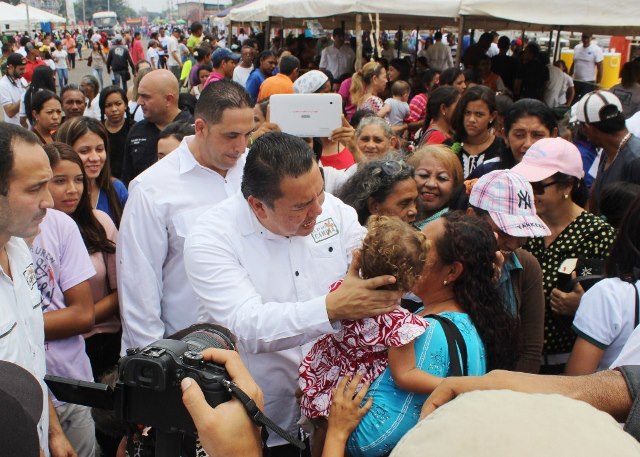 [:es]El candidato de la Esperanza visita Capital Guariqueña [:]