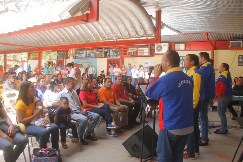 [:es]El IUTLL celebró por todo lo alto su XLV aniversario[:]