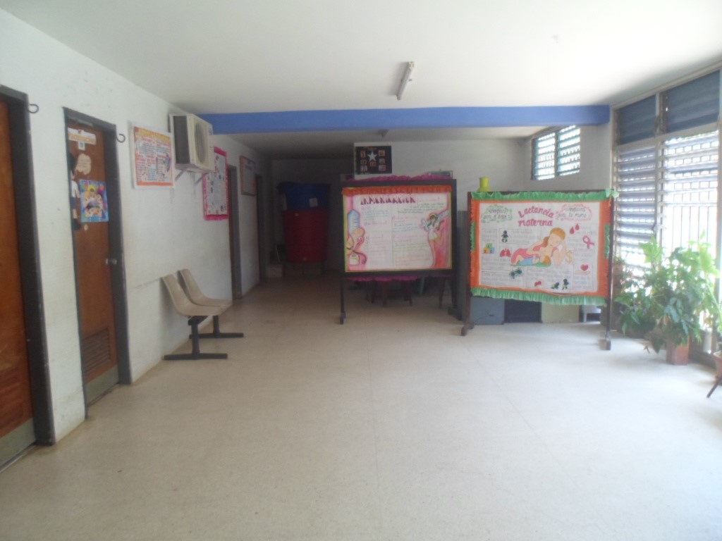 [:es]El plan de vacunación llega «con las patas quebradas» al hospital y módulos de La Pascua[:]