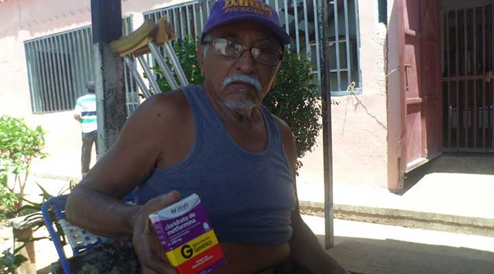 [:es]Diabéticos anhelan sus medicinas[:]