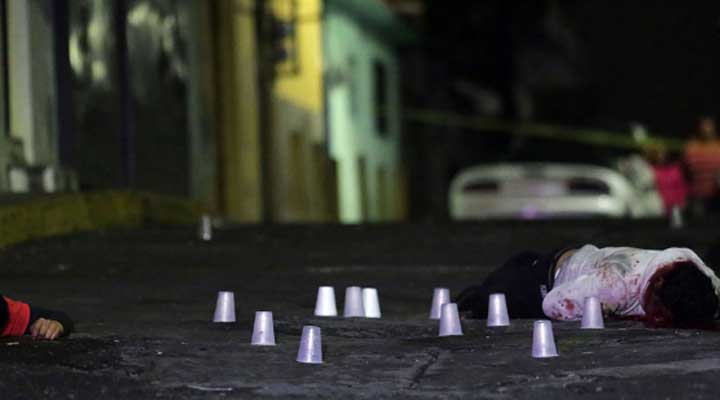 [:es]Campaña electoral en México está “bañada en sangre”[:]