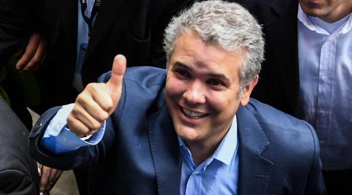 [:es]ELECCIONES COLOMBIA. Duque domina a Petro con un 39,13% y van a una segunda vuelta[:]