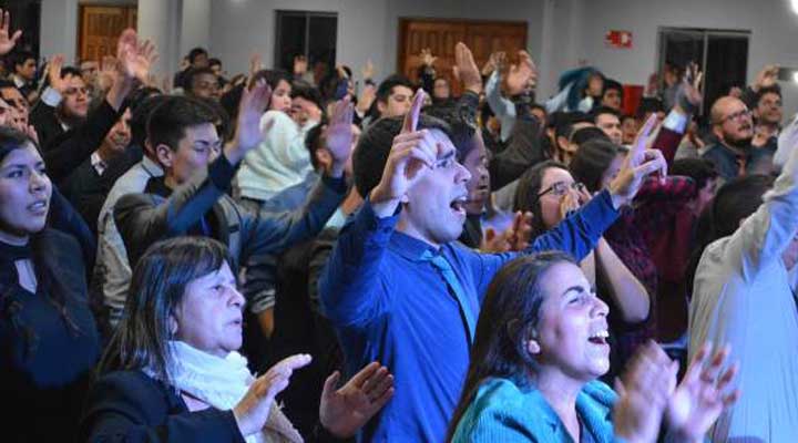 [:es]Apostolicos & Pentecostales realizaron con éxito la Conferencia Regional 2018[:]