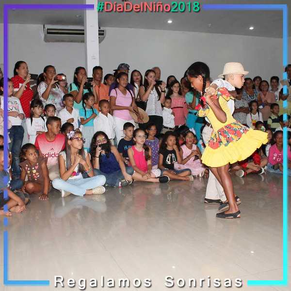 [:es]FUNCOR regalo sonrisas a los mas pequeños de la casa por su día[:]